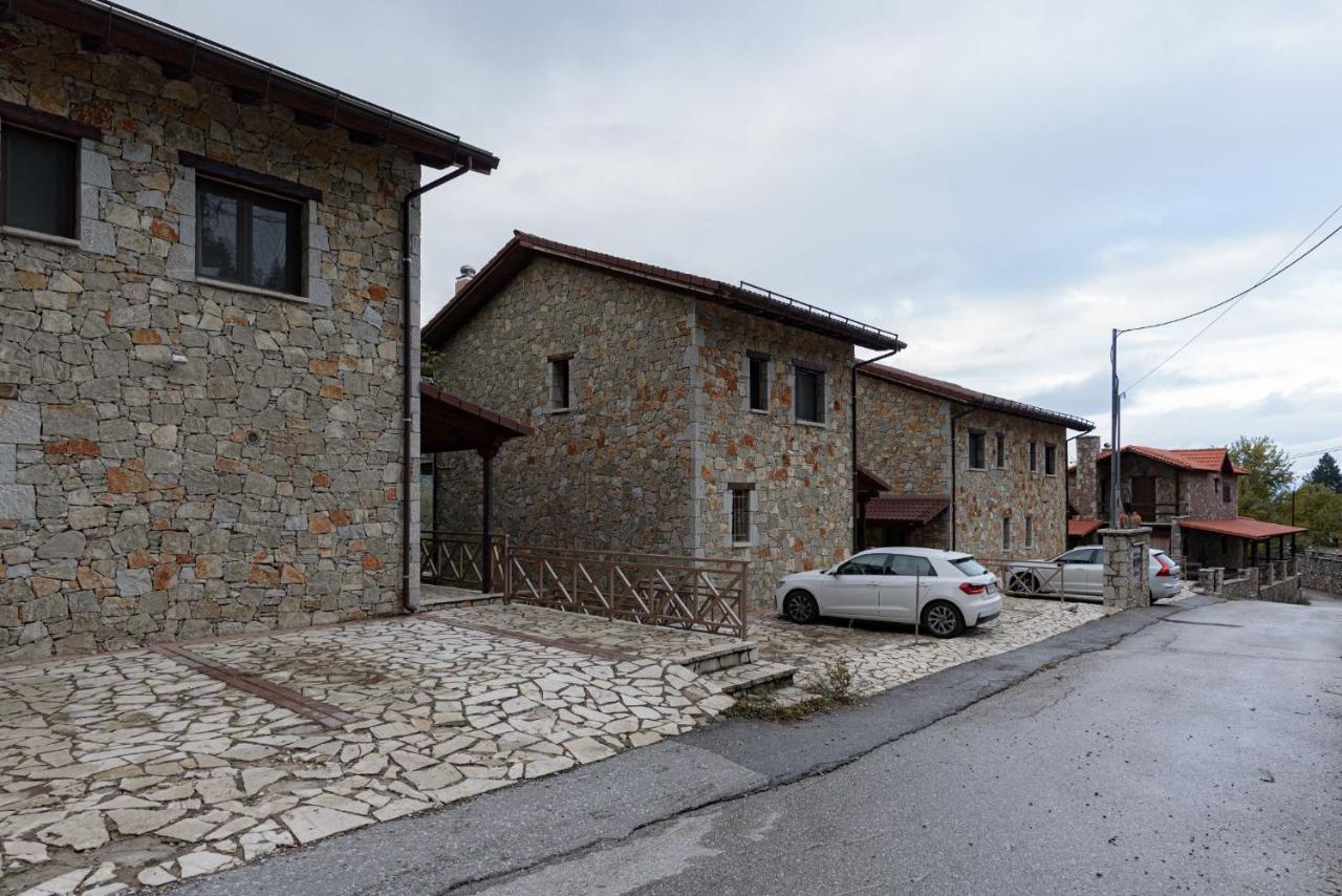 Parnassus Dreamwood Chalet Eptalofos Exterior photo